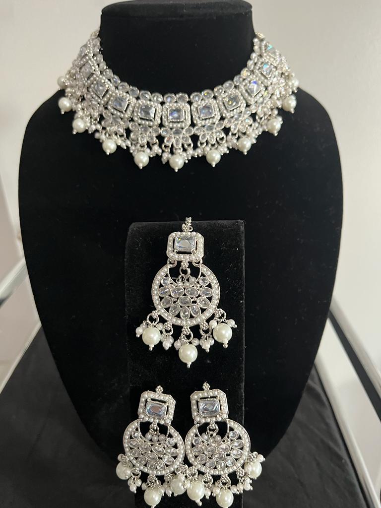 Beauty Touch Jewelery | 4 Goreridge Crescent, Brampton, ON L6P 1P2, Canada | Phone: (647) 505-4580