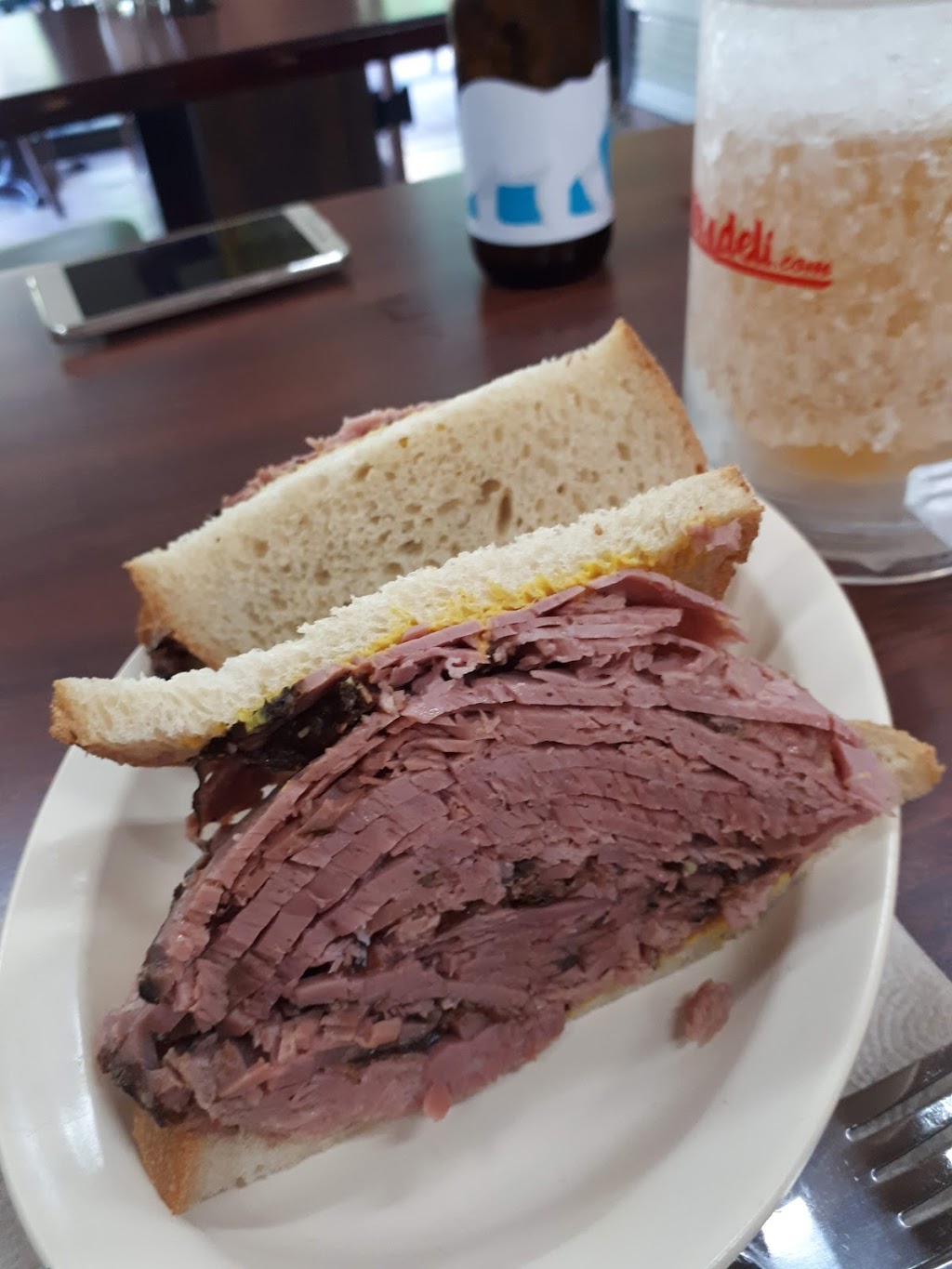 Mr Smoked Meat | 1053a Avenue Bernard, Outremont, QC H2V 1V1, Canada