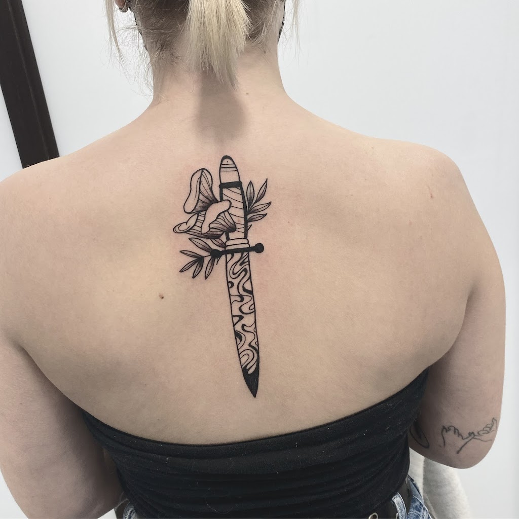 Atelier Avant-Garde - Tatouage Perçage | 3305 Av. de la Gare Local 105, Mascouche, QC J7K 0X7, Canada | Phone: (514) 347-7653