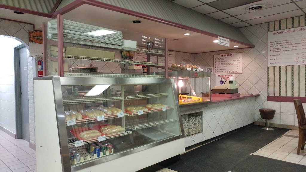 Moms Donuts | 186 Westchester Crescent, St. Catharines, ON L2P 2W2, Canada | Phone: (905) 682-4664