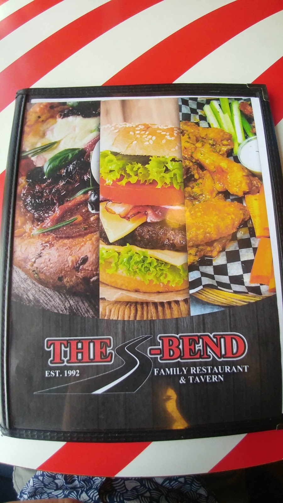 S-Bend Restaurant & Motel | 5801 ON-3, Sherkston, ON L0S 1R0, Canada | Phone: (905) 894-4072