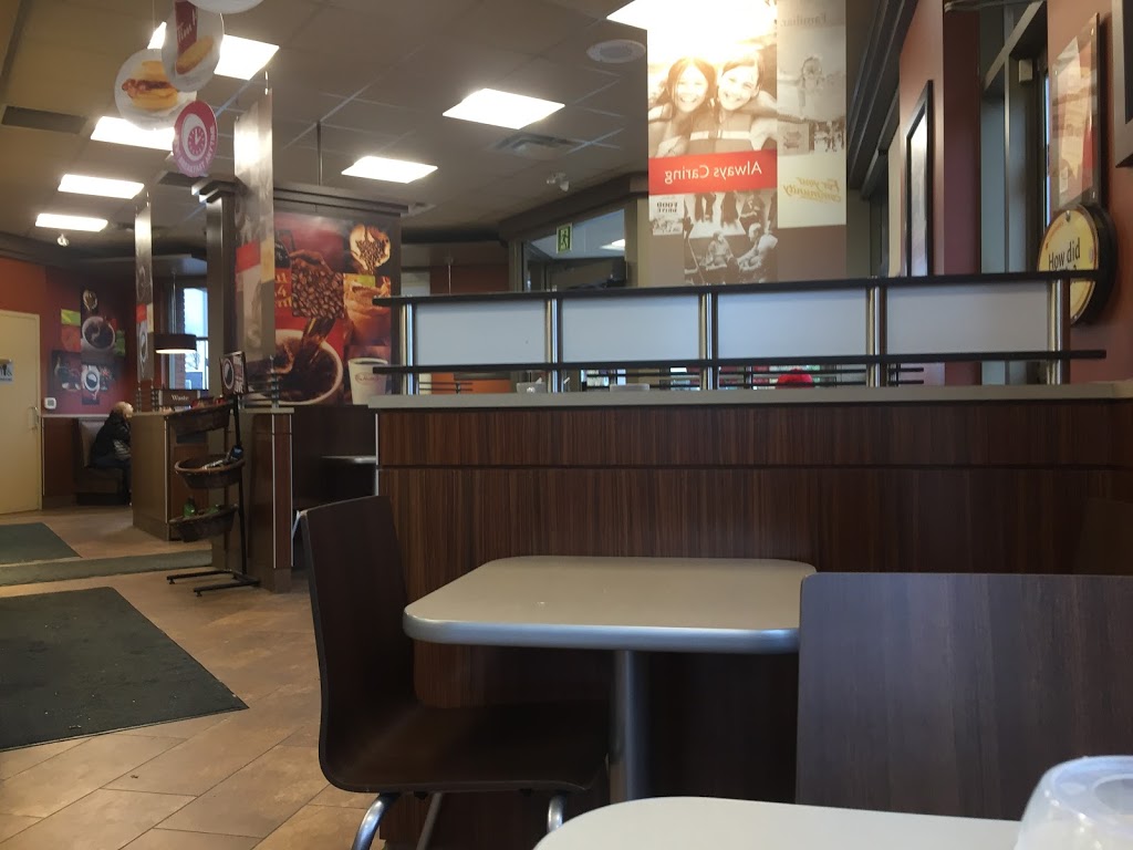 Tim Hortons | 93 Lindsay St S, Lindsay, ON K9V 2W5, Canada | Phone: (705) 878-0299