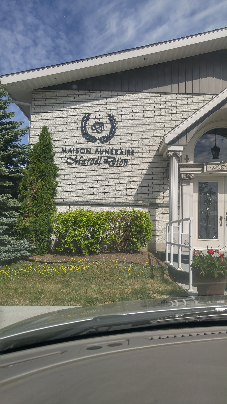 Salon Funeraire Marcel Dion | 1140 Rue De LÉglise, Normandin, QC G8M 3Y8, Canada | Phone: (418) 274-2936