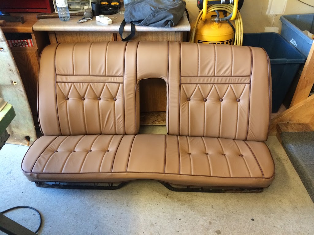 Classic Upholstery Auto | 102 Lark St, Chatham, ON N7L 3Z5, Canada | Phone: (519) 401-8421