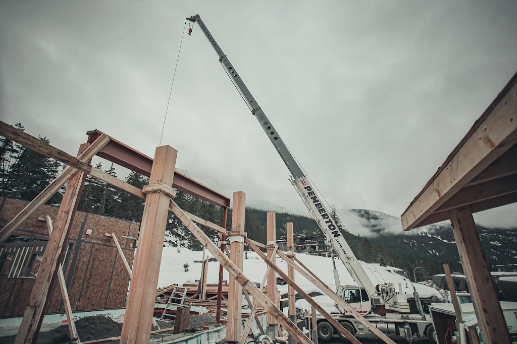 Pemberton Crane Hire Ltd. | 7101 Nancy Greene Dr, Whistler, BC V8E 0E7, Canada | Phone: (604) 967-3207