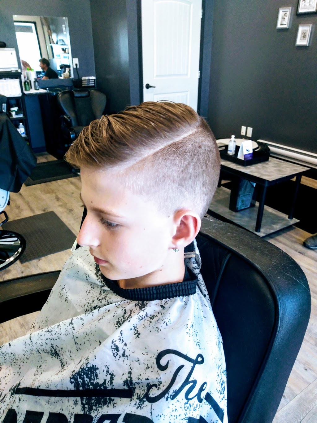 Bladez 2 Fadez Barbershop | 4919 53 St Bay 3, Innisfail, AB T4G 1S7, Canada | Phone: (403) 227-2434