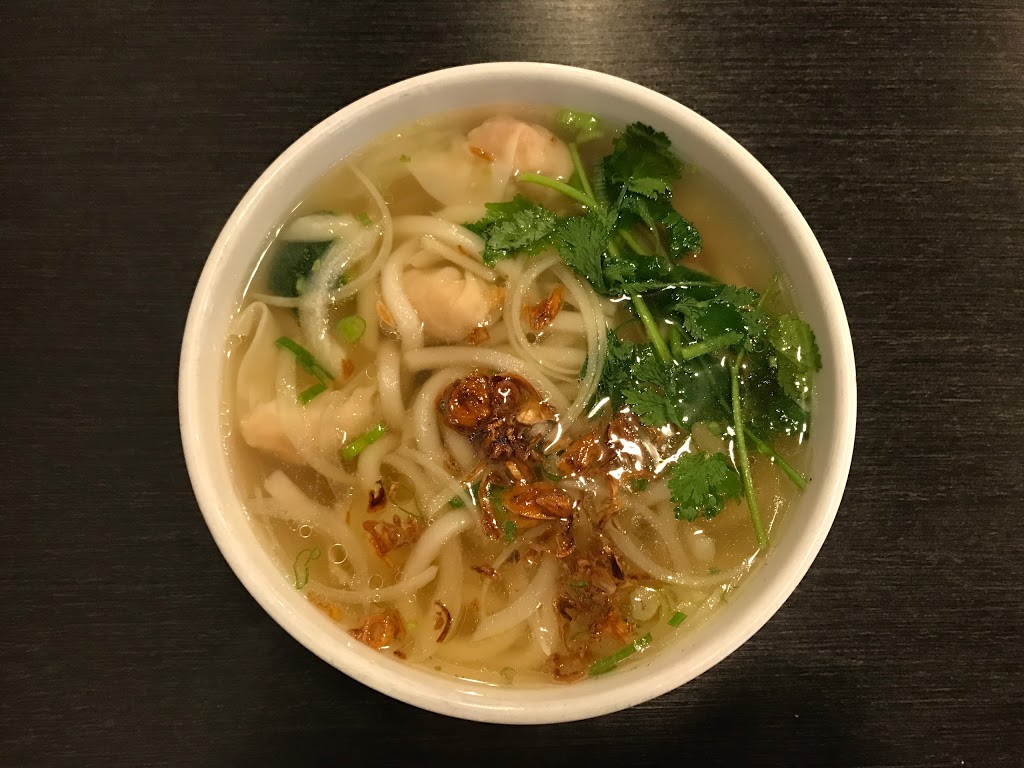 Pho Lee Restaurant | 1030 Adelaide St N #8c, London, ON N5Y 2M9, Canada | Phone: (519) 667-1828