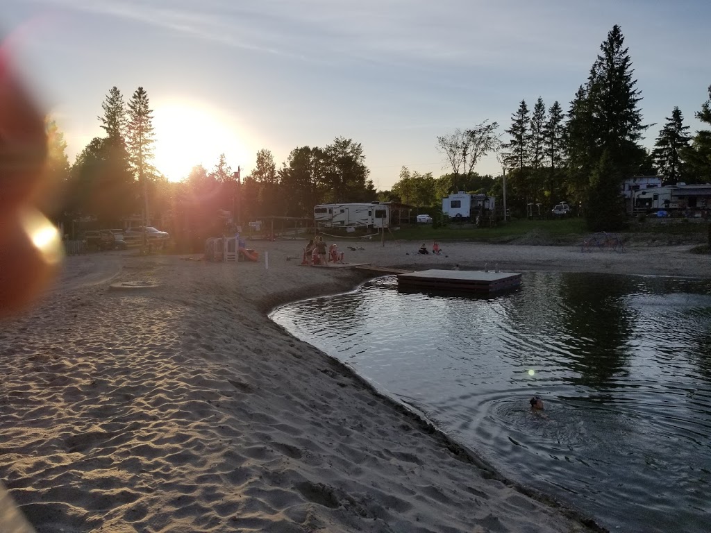 Maple View Campground | 1207 Landry St, Clarence Creek, ON K0A 1N0, Canada | Phone: (613) 488-9980