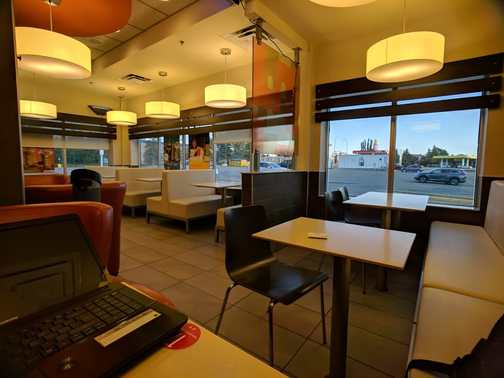 McDonalds | 5330 46 St, Olds, AB T4H 1B8, Canada | Phone: (403) 556-3510