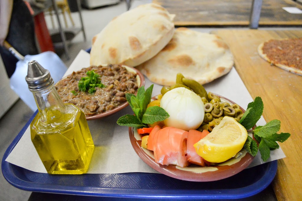 Lebanese Bakery | 2094 Lawrence Ave E, Scarborough, ON M1R 2Z6, Canada | Phone: (416) 441-2450