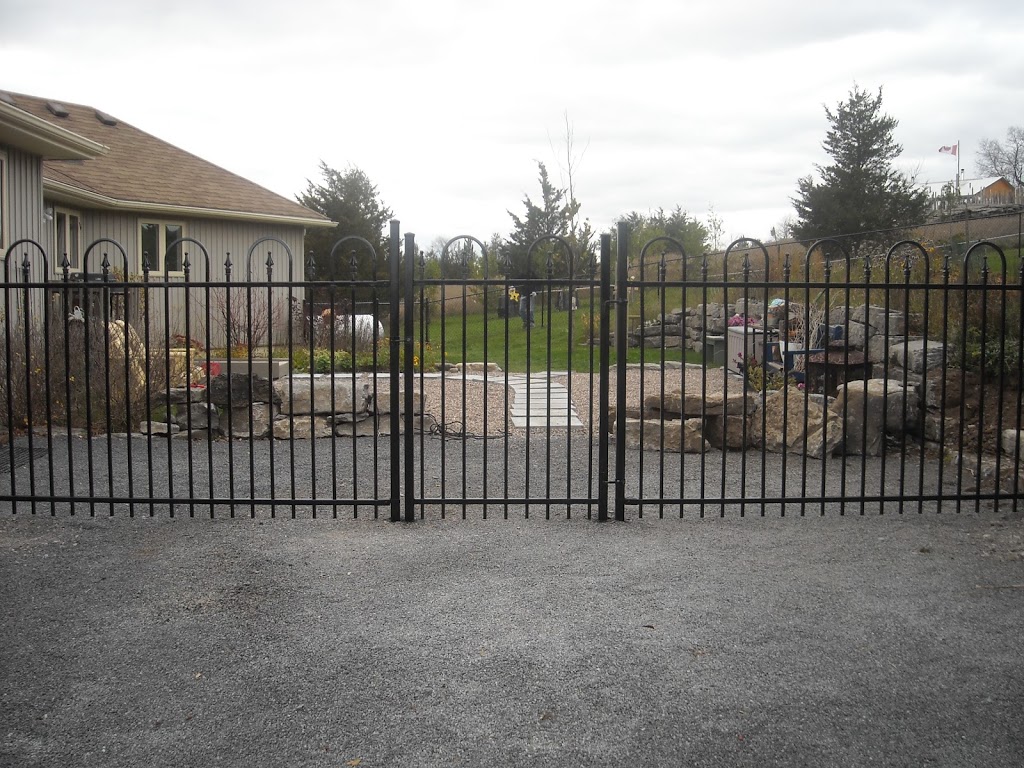 A Walsh Fencing | Corbyville, ON K0K 1V0, Canada | Phone: (613) 707-4490