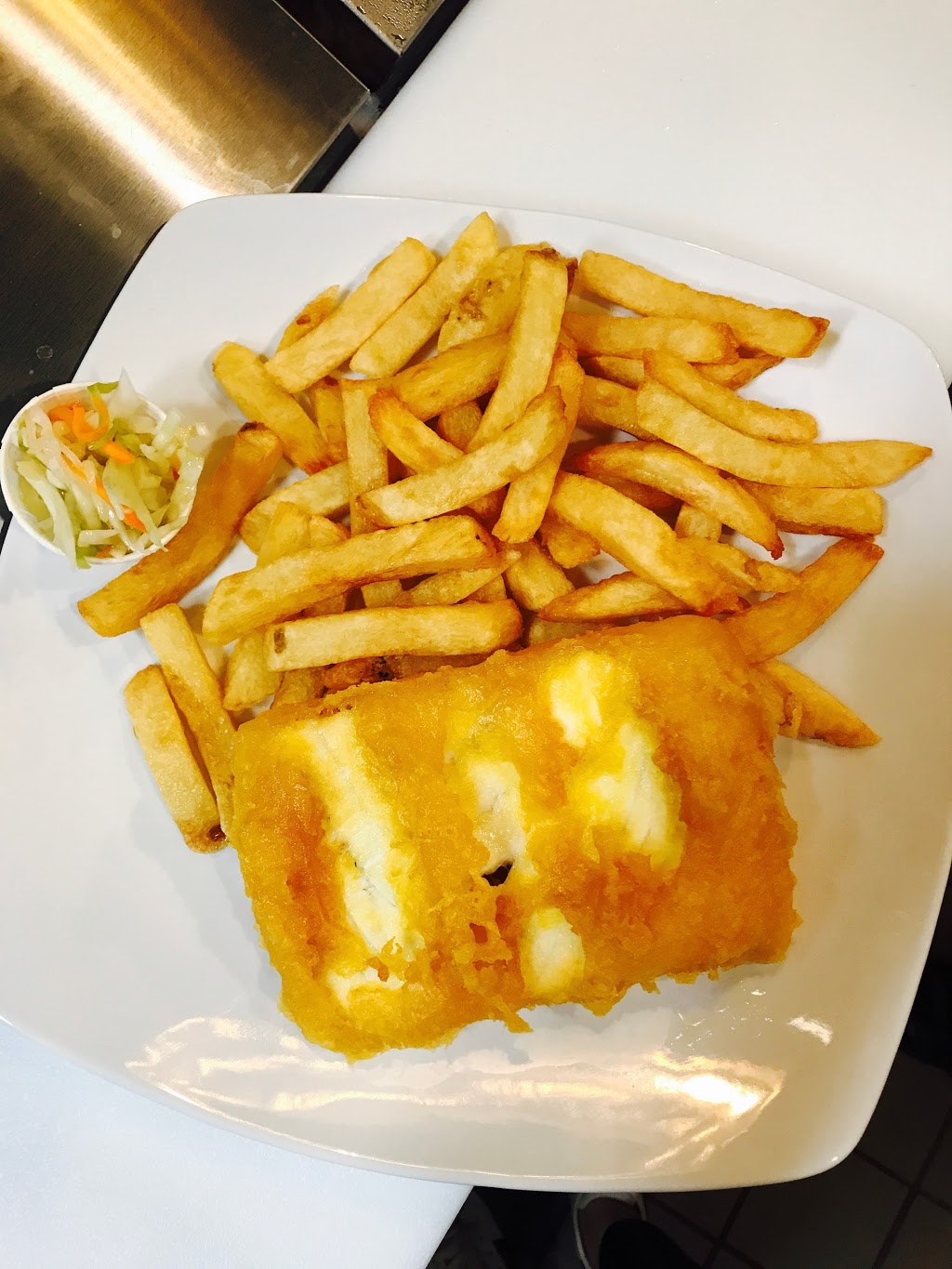 Halibut N Malt Fish & Chips | 1250 Brant St #4, Burlington, ON L7P 1X8, Canada | Phone: (905) 336-0023