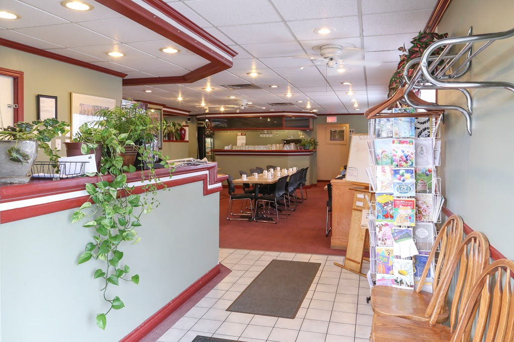 Rivers Restaurant | 2073 Clearbrook Rd, Abbotsford, BC V2T 2X1, Canada | Phone: (604) 859-5218