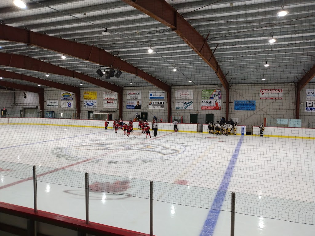 Hazelridge Sports Complex | 26 Memorial Blvd, Hazelridge, MB R0E 0Y0, Canada | Phone: (204) 755-3331