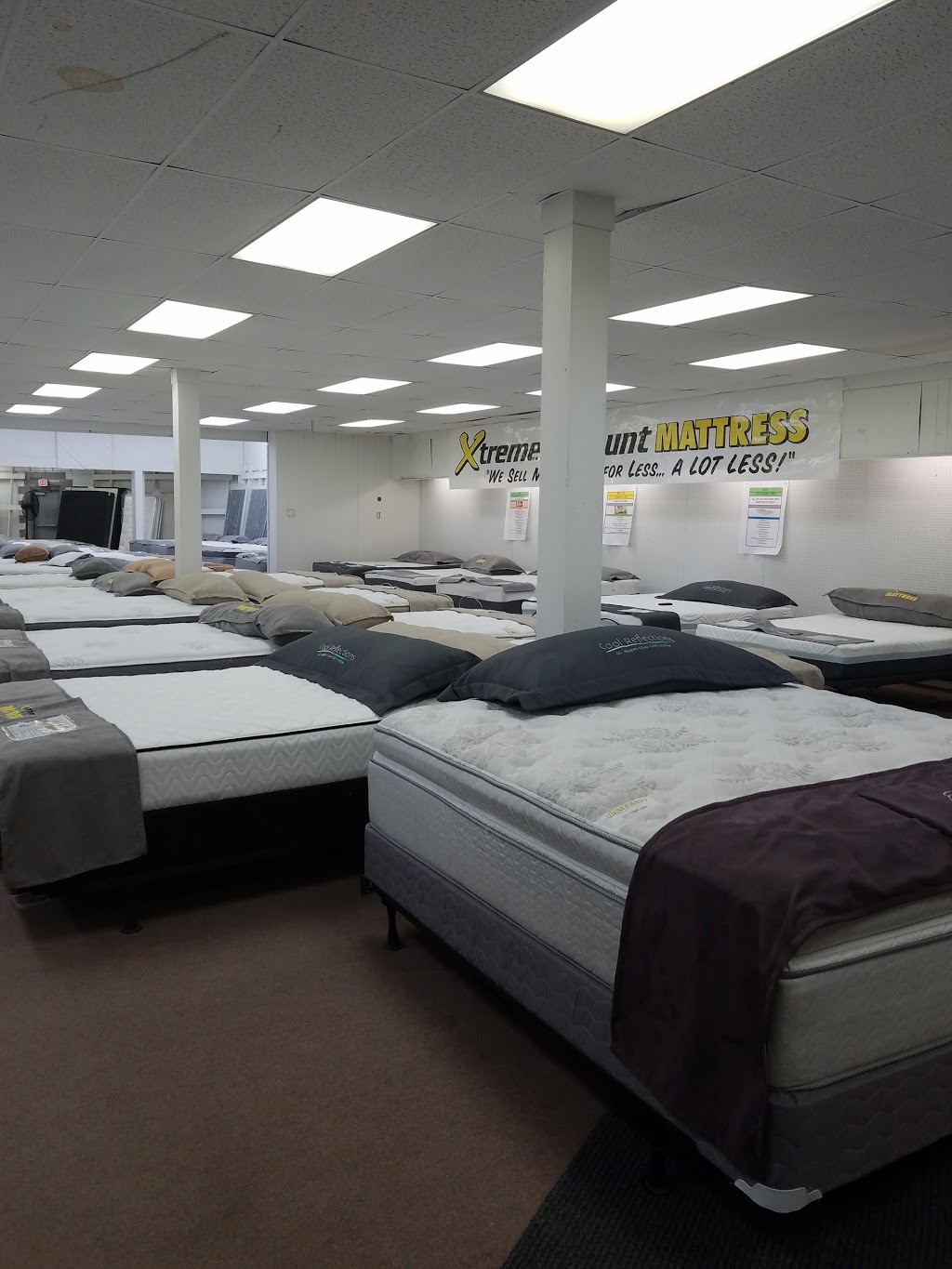 Xtreme Discount Mattress Warehouse | 9170 Transit Rd, East Amherst, NY 14051, USA | Phone: (716) 689-0453