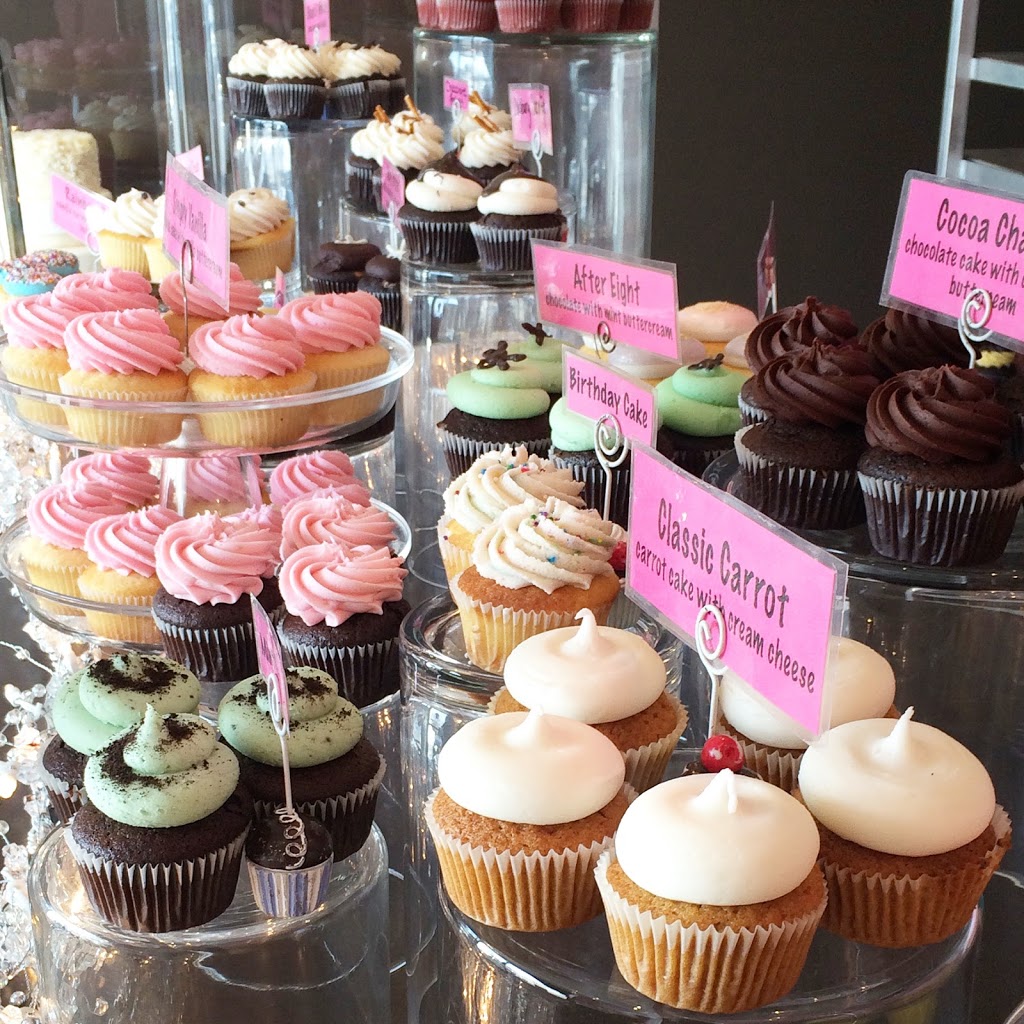 The Frosted Cupcake | 524 Lake St, St. Catharines, ON L2N 4H4, Canada | Phone: (905) 934-0003