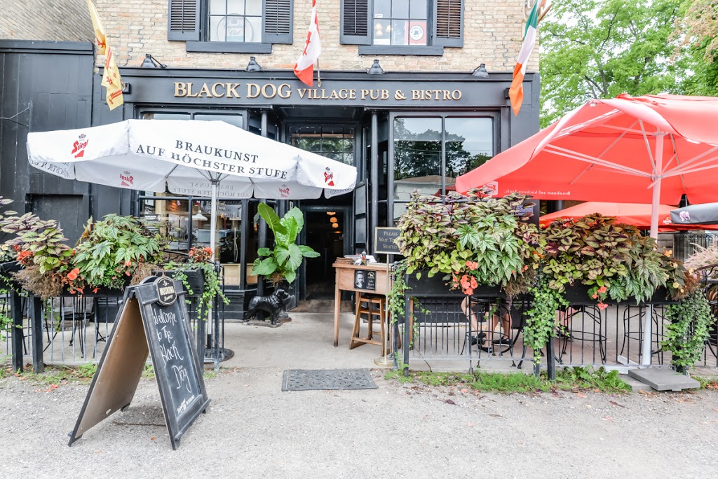 Black Dog Village Pub & Bistro | 5 Bayfield Main St N, Bayfield, ON N0M 1G0, Canada | Phone: (519) 565-2326