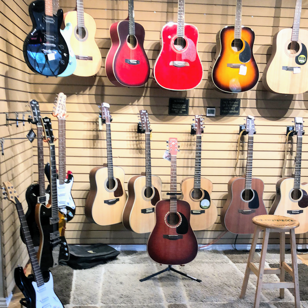 B.g. Music Academy and Guitar Shop | 612 The Queensway, Etobicoke, ON M8Y 1K1, Canada | Phone: (416) 840-0723