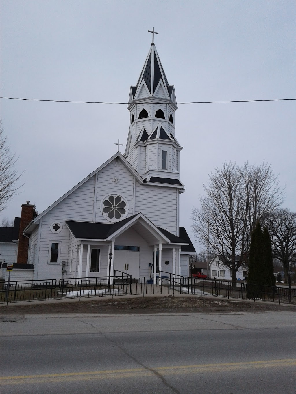 St. Patricks Church | 8 Balm Beach Rd W, Tiny, ON L0L 2J0, Canada | Phone: (705) 549-2560