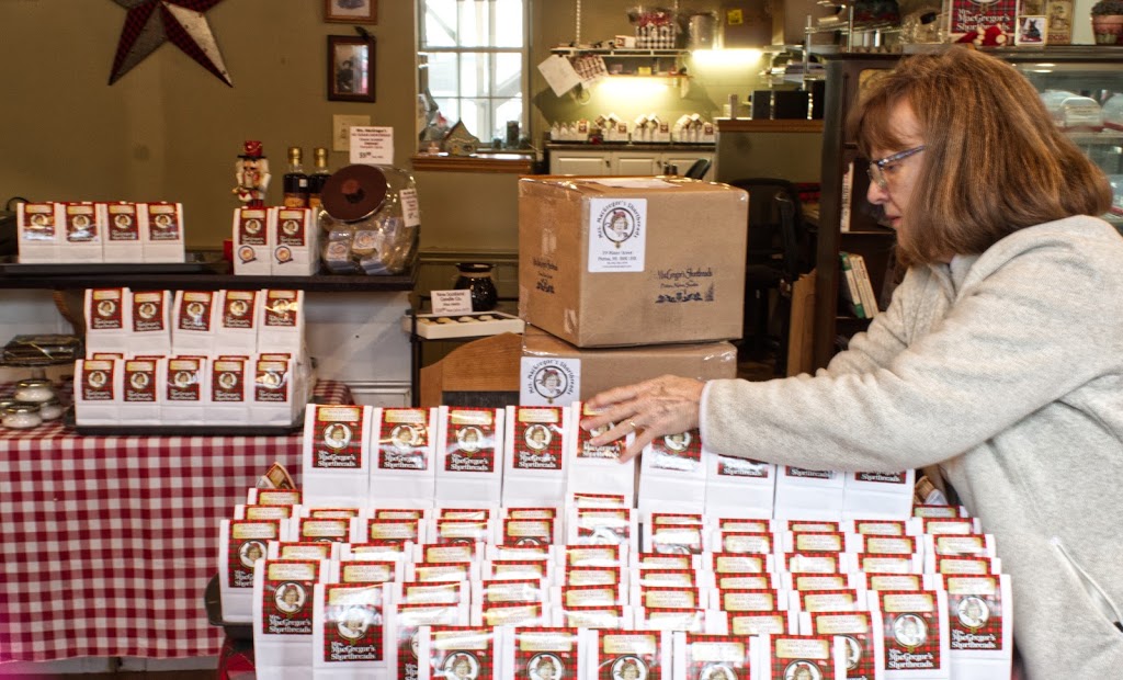 Mrs. MacGregors Shortbreads | 59 Water St, Pictou, NS B0K 1H0, Canada | Phone: (902) 382-1878