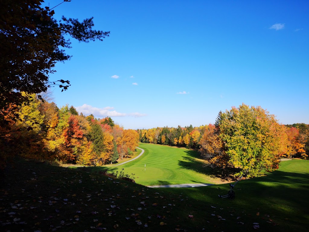 Académie de Golf Royal Québec | 65 Rue Bédard, Boischatel, QC G0A 1H0, Canada | Phone: (418) 822-0331