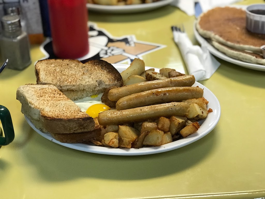 Blue Line Diner | 4424 Montrose Rd, Niagara Falls, ON L2H 1K2, Canada | Phone: (289) 296-8785