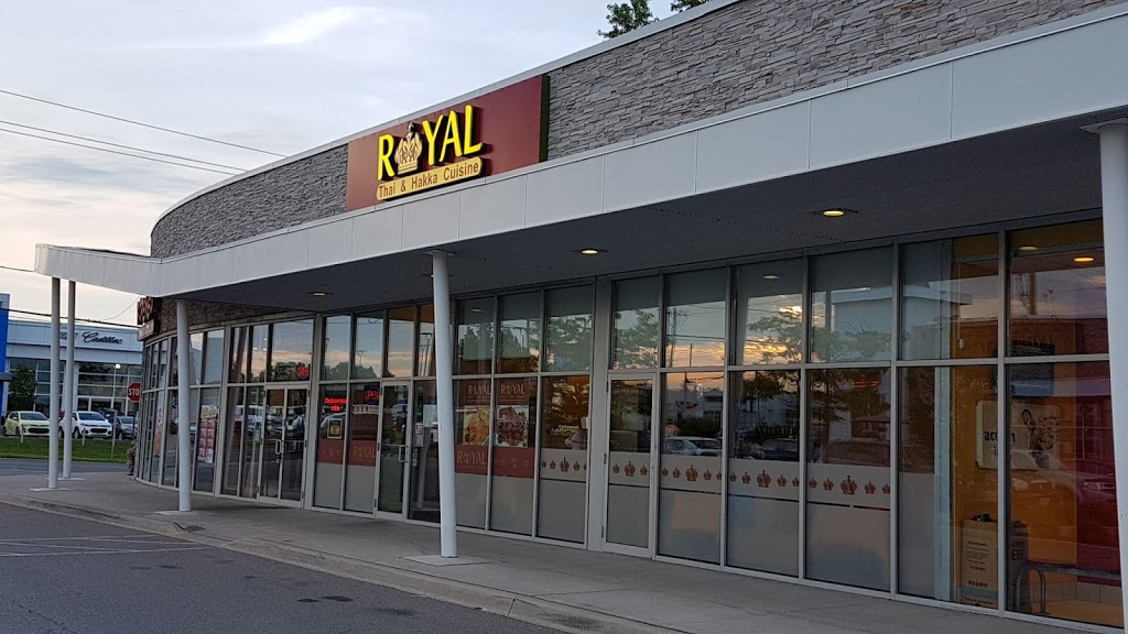 Royal Thai & Hakka Cuisine | 1525 Dundas St E, Whitby, ON L1N 2K7, Canada | Phone: (905) 666-8788