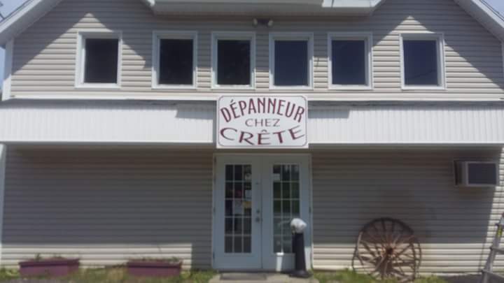 Dépanneur Chez Crête | 833 Chemin St Jacques, Saint-Herménégilde, QC J0B 2W0, Canada | Phone: (819) 849-2011