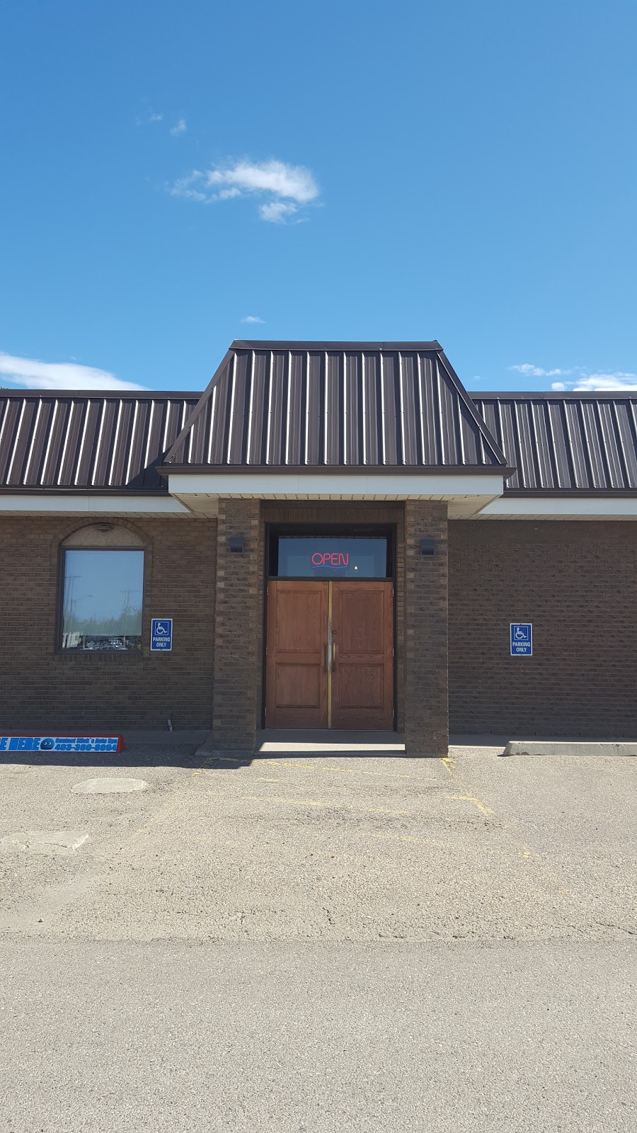 Luigis Pizza Taber | 5036 46 Ave, Taber, AB T1G 2A6, Canada | Phone: (403) 223-8887