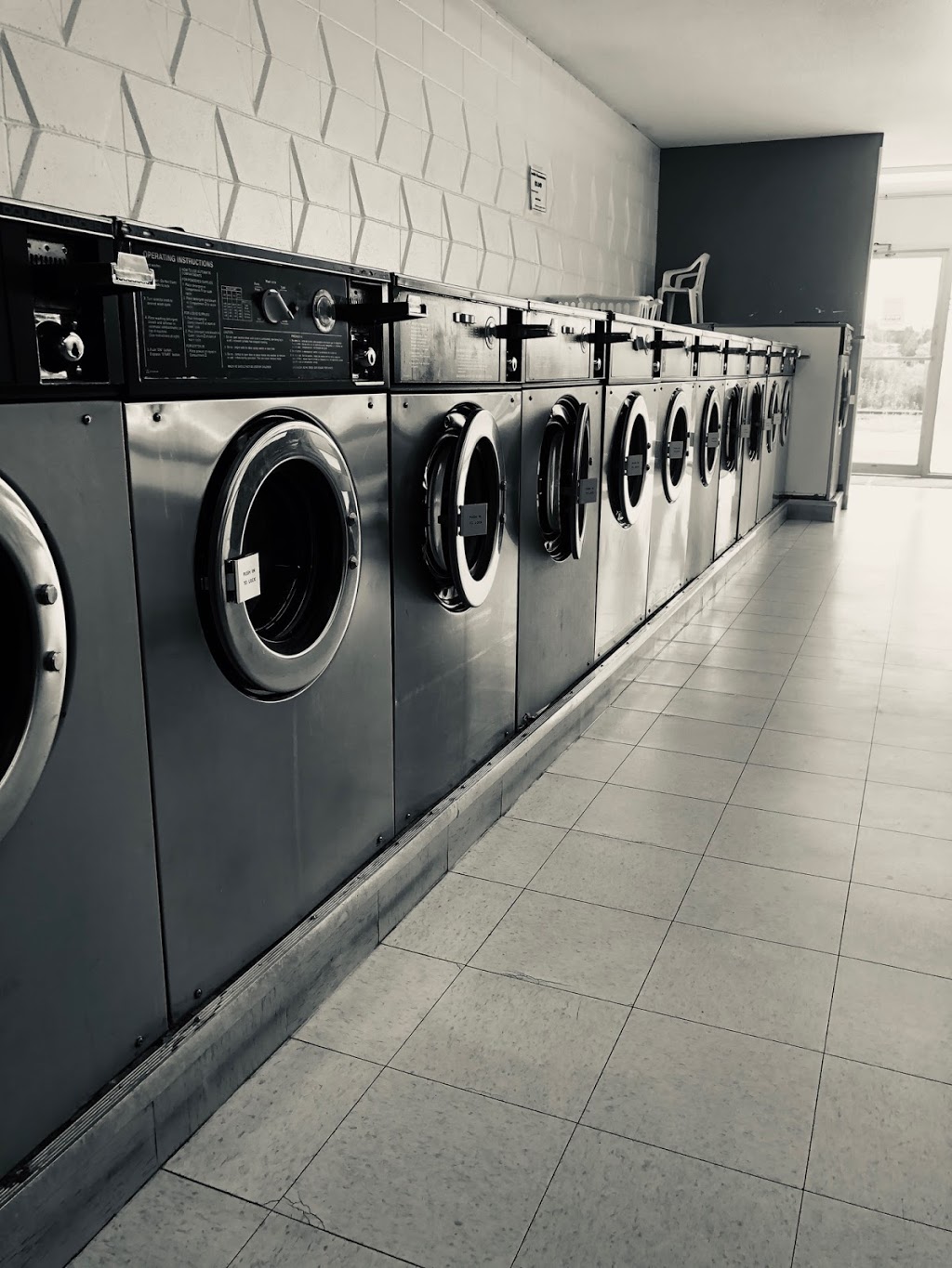 Ponoka Coin Laundry | 4702 50 St, Ponoka, AB T4J 1S7, Canada | Phone: (403) 783-4733