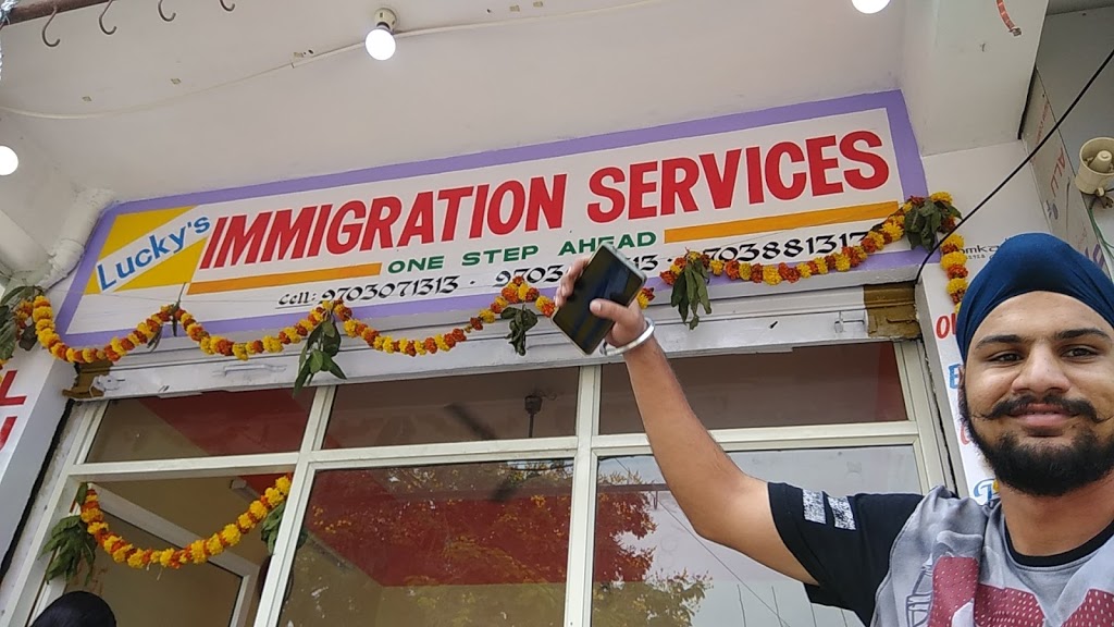 Lucky Immigration Services | 2102 Parker Dr, Mississauga, ON L5B 1W2, Canada | Phone: (647) 501-9269