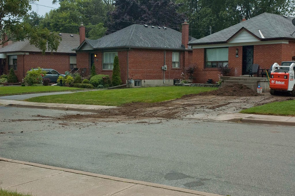 Brocks Landscaping | 2380 Royal Windsor Dr, Oakville, ON L6J 7Y2, Canada | Phone: (905) 822-3131