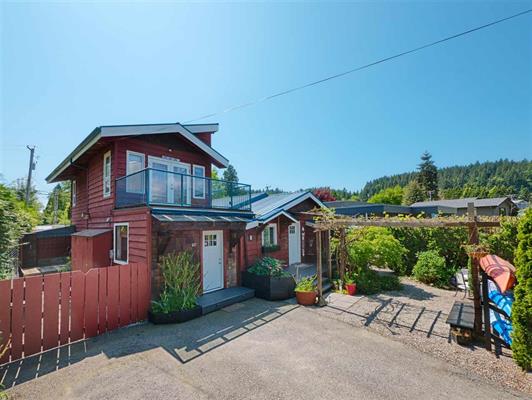 Deb Mowbray - REMAX City Realty - Sunshine Coast | 938 Gibsons Way #101, Gibsons, BC V0N 1V7, Canada | Phone: (604) 740-6608