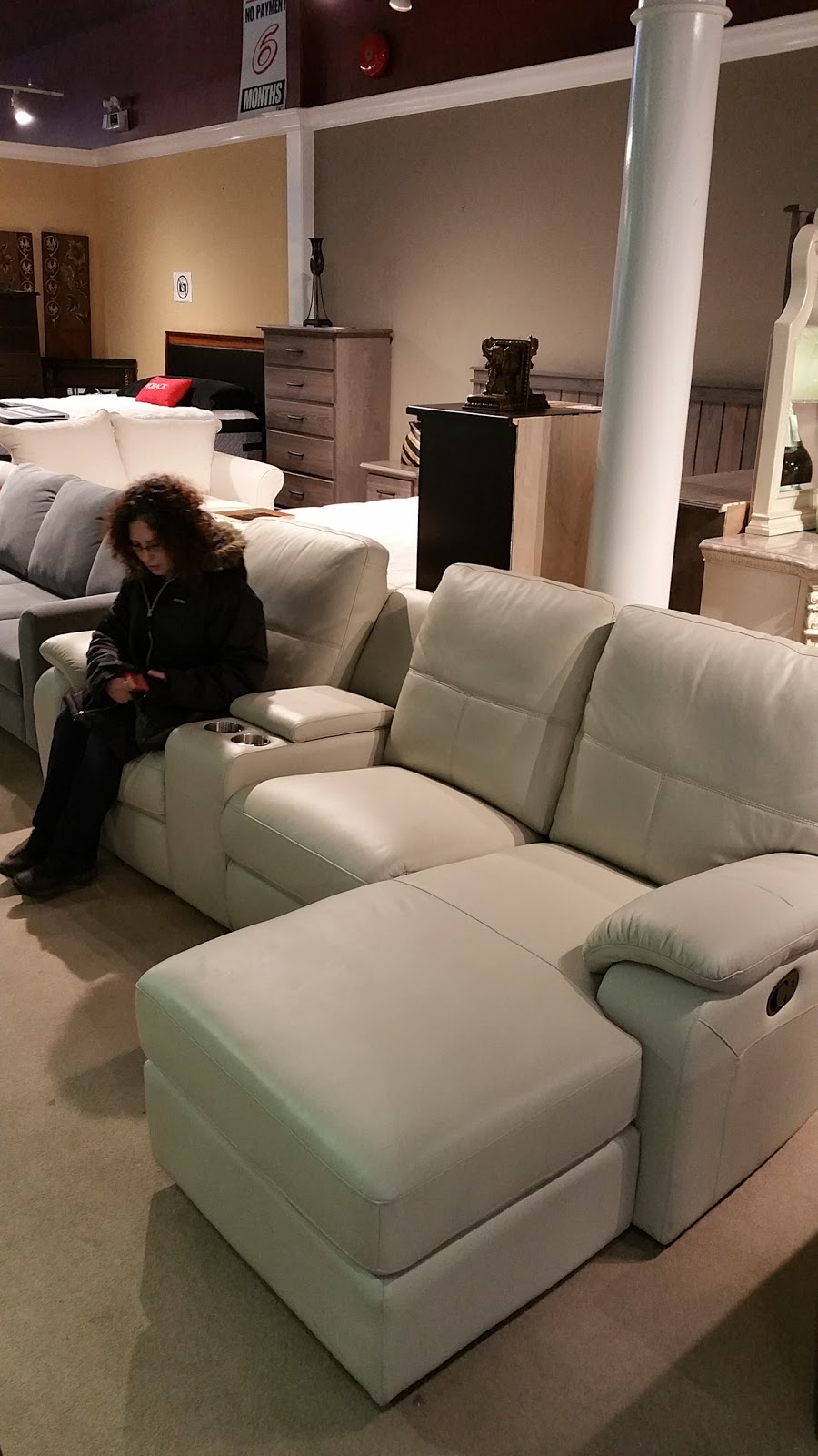 Roma Furniture - Furniture & Mattress Store in Coquitlam | 1301 United Blvd, Coquitlam, BC V3K 6V3, Canada | Phone: (604) 526-4466