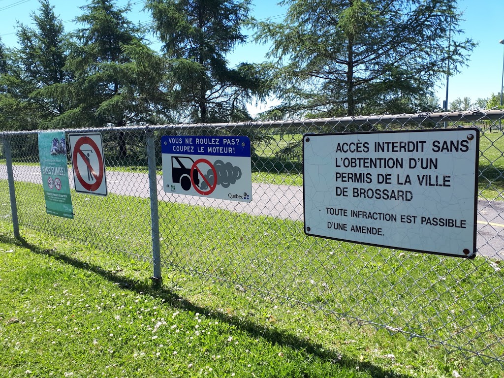 Soccer Field | 9800 Avenue Illinois, Brossard, QC J4Y 2R2, Canada