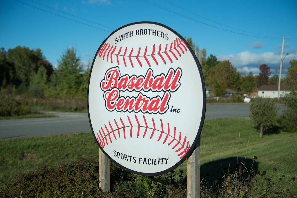 Smith Brothers Baseball Central | 9 Greengage Rd, New Lowell, ON L0M 1N0, Canada | Phone: (705) 424-0427