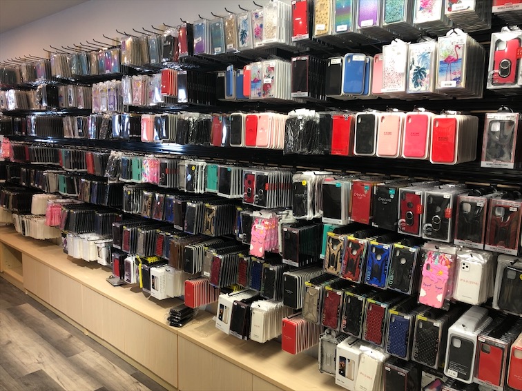 Mobile Xcessories | 2105 Midland Ave Unit # 4, Scarborough, ON M1P 3E3, Canada | Phone: (416) 335-6456