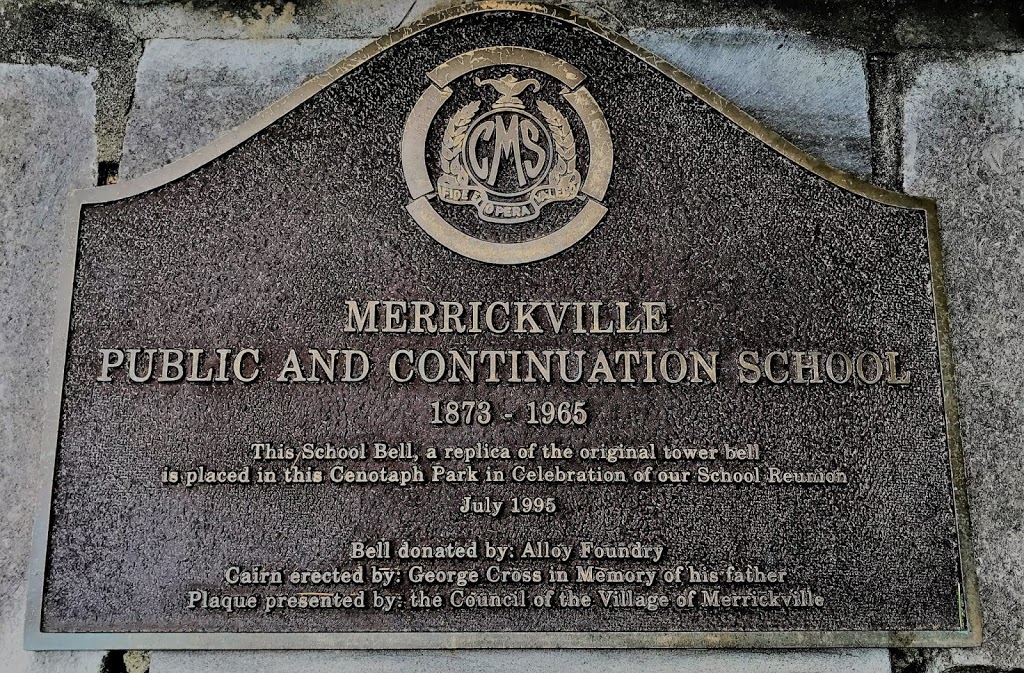 Merrickville Cenotaph | 400 St Lawrence St, Merrickville, ON K0G 1N0, Canada