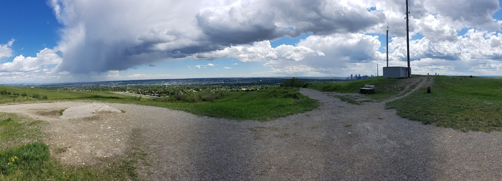 Nose Hill Siksikaitsitapi Medicine Wheel | Northwest Calgary, Calgary, AB T2K 1J7, Canada