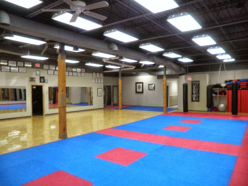 Richmond Hill Karate and Fitness Centre | 10815 Bathurst St, Richmond Hill, ON L4C 9Y2, Canada | Phone: (905) 883-0835