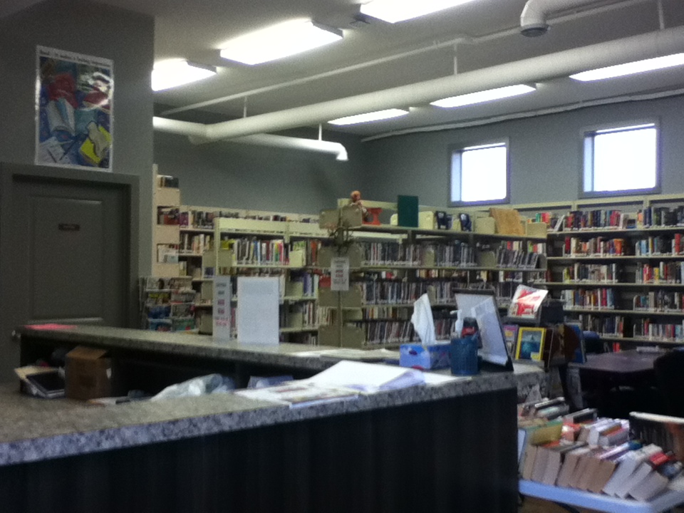 Clive Public Library | 5107 50th St, Clive, AB T0C 0Y0, Canada | Phone: (403) 784-3131