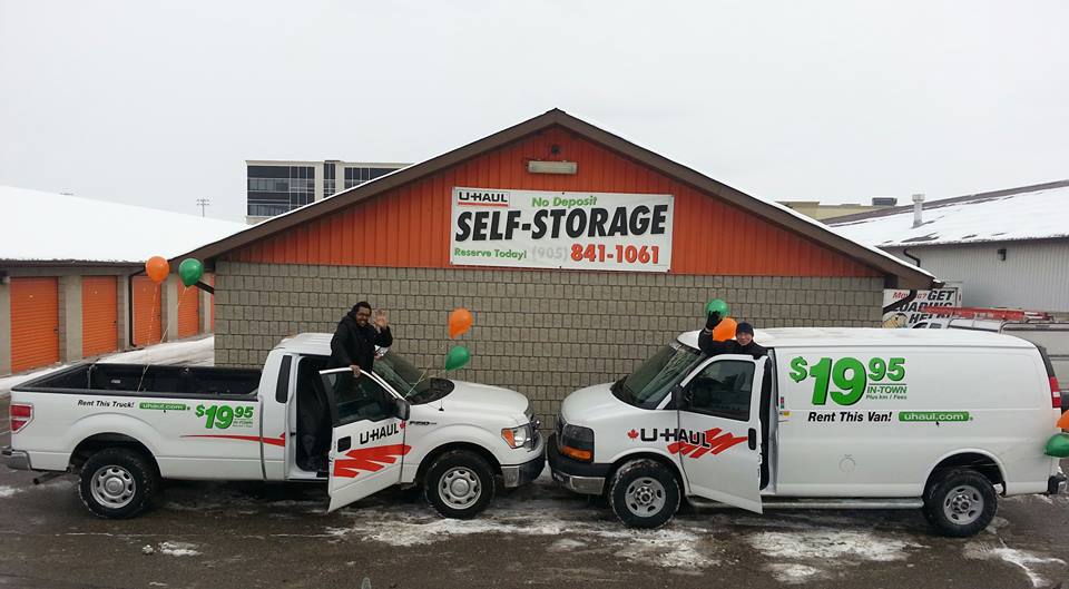 U-Haul Moving & Storage of Wellington Lanes | 51 Industrial Pkwy N, Aurora, ON L4G 4C4, Canada | Phone: (905) 841-1061