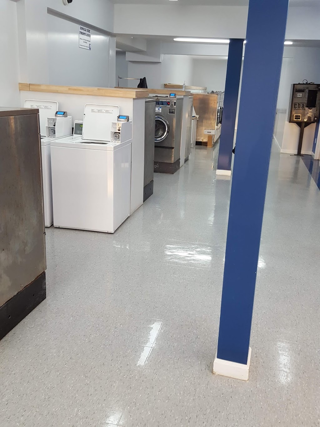 Laundry Central | 69 Lochiel St N, Renfrew, ON K7V 1W1, Canada | Phone: (613) 434-2840