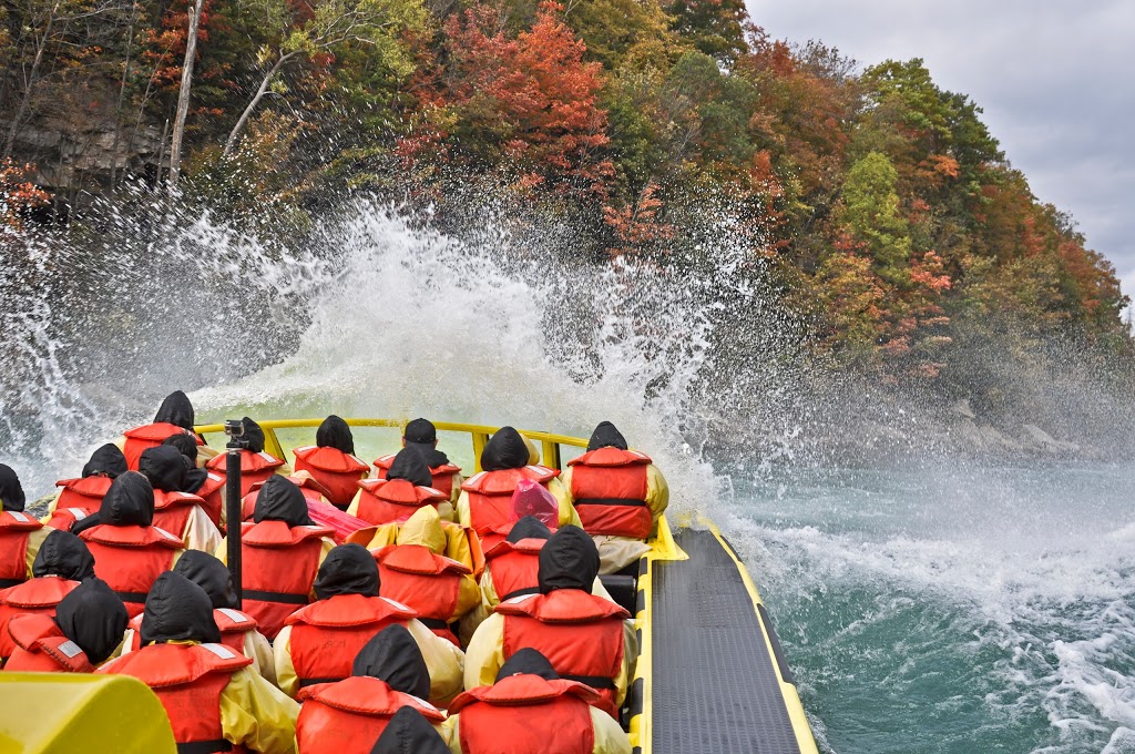 Whirlpool Jet Boat Tours | 115 S Water St, Lewiston, NY 14092, USA | Phone: (888) 438-4444