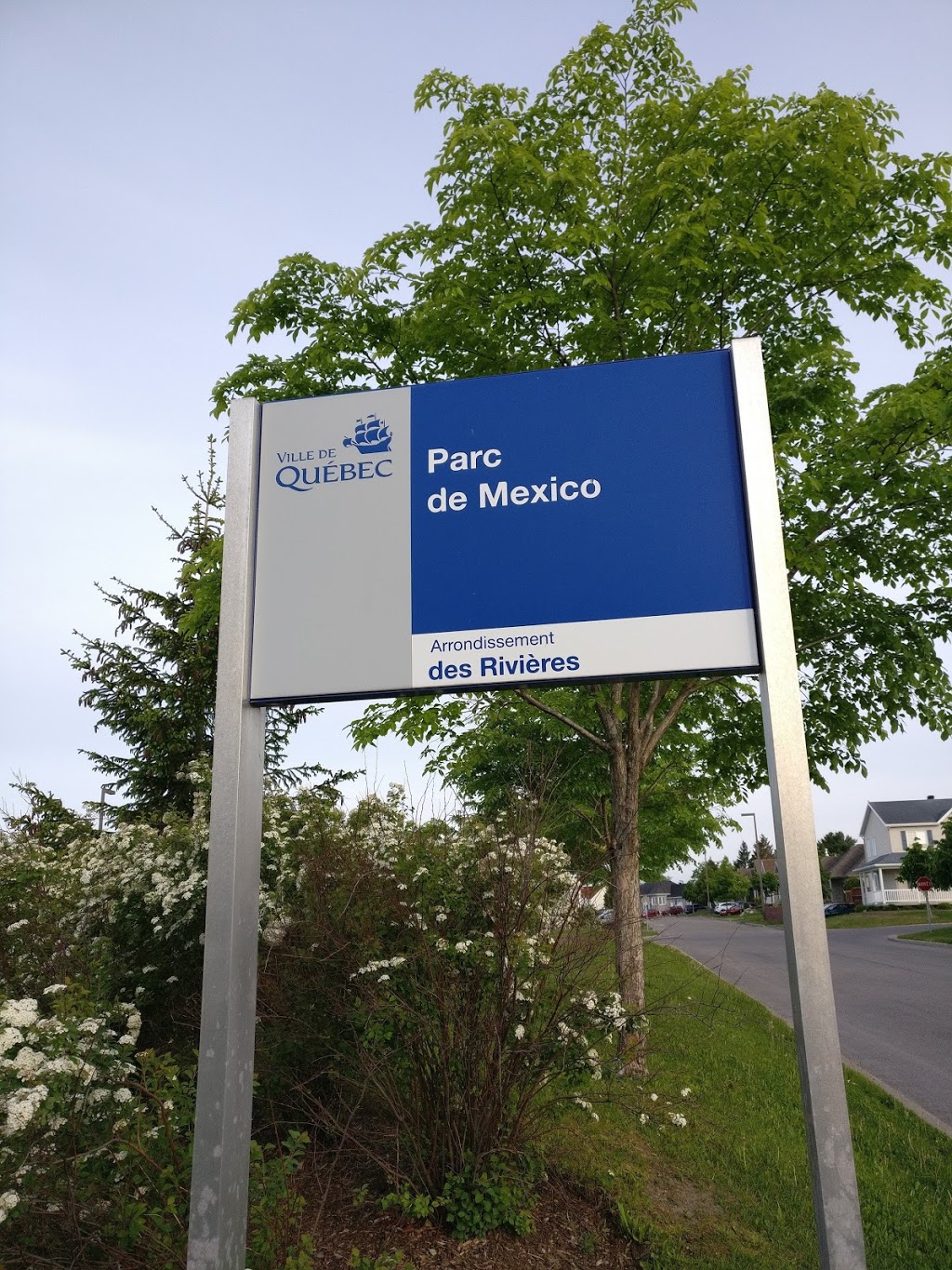 Parc de Mexico | 9105 Rue de Mexico, Québec, QC G2B 5R1, Canada | Phone: (418) 641-6200