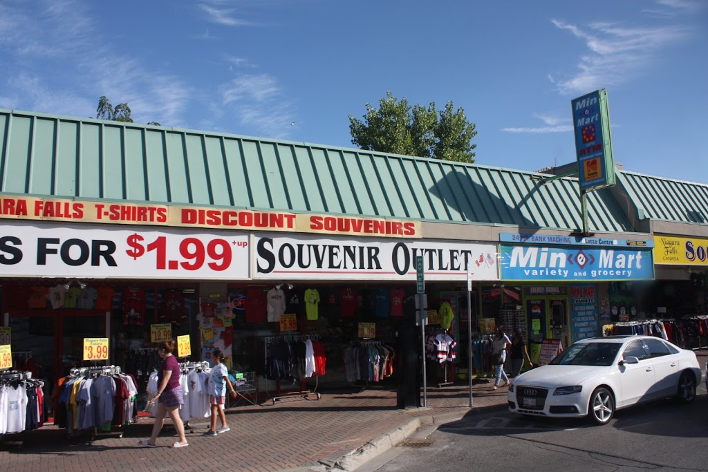 Souvenir Mart | 5930 Victoria Ave, Niagara Falls, ON L2G 3L7, Canada | Phone: (905) 356-6808