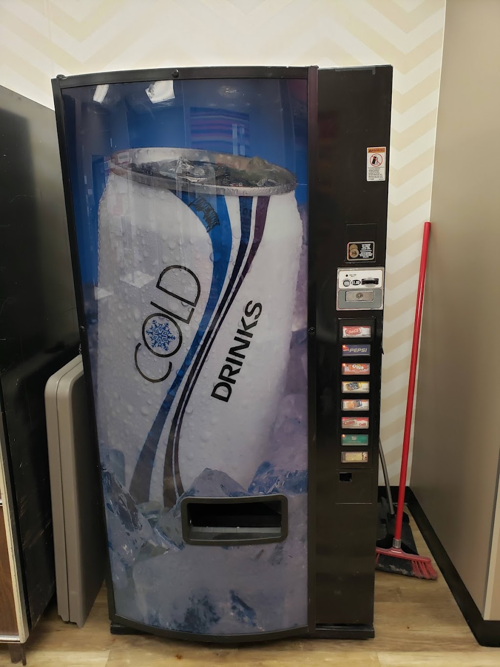 Flash Vending | 90 Edenvale Dr Unit 256, Kanata, ON K2K 3N8, Canada | Phone: (613) 286-1613