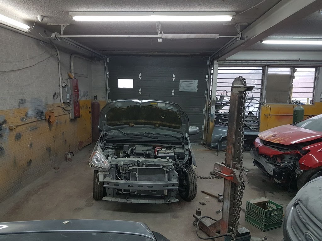 Carrosserie Pro NB Inc. | 10525 Av. Bellevois, Montréal-Nord, QC H1H 3C6, Canada | Phone: (514) 852-0676