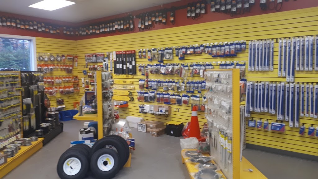 Benson Autoparts | 223 Hastings St N, Bancroft, ON K0L 1C0, Canada | Phone: (613) 332-8282