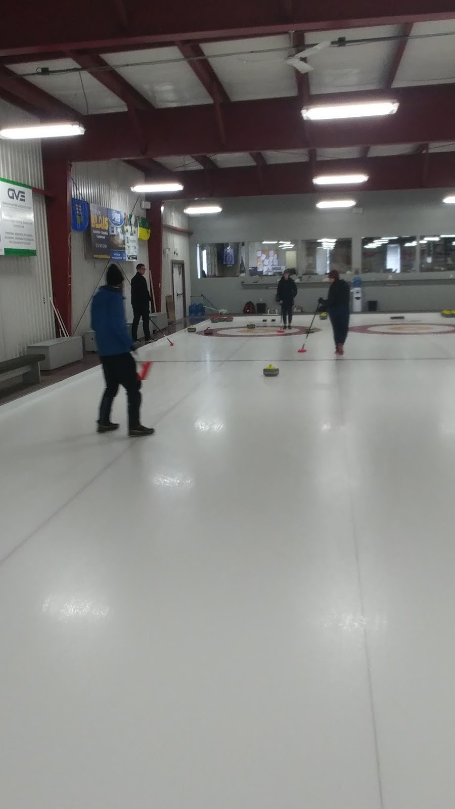 Navan Curling Club | 1305 Fairgreen Av, Navan, ON K4B 1N2, Canada | Phone: (613) 835-2736